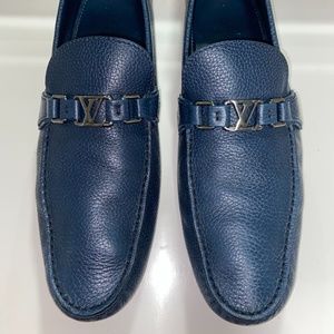 ❌SOLD❌Authentic Louis vuitton loafers